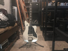 Load image into Gallery viewer, Duesenberg Paloma White