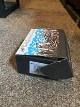 Load image into Gallery viewer, EarthQuaker Devices Avalanche Run (Stereo Delay & Reverb) V2 *Gently Used Mint condition