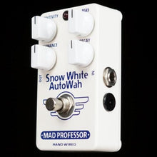 Load image into Gallery viewer, Mad Professor Snow White Auto Wah Hand Wired

